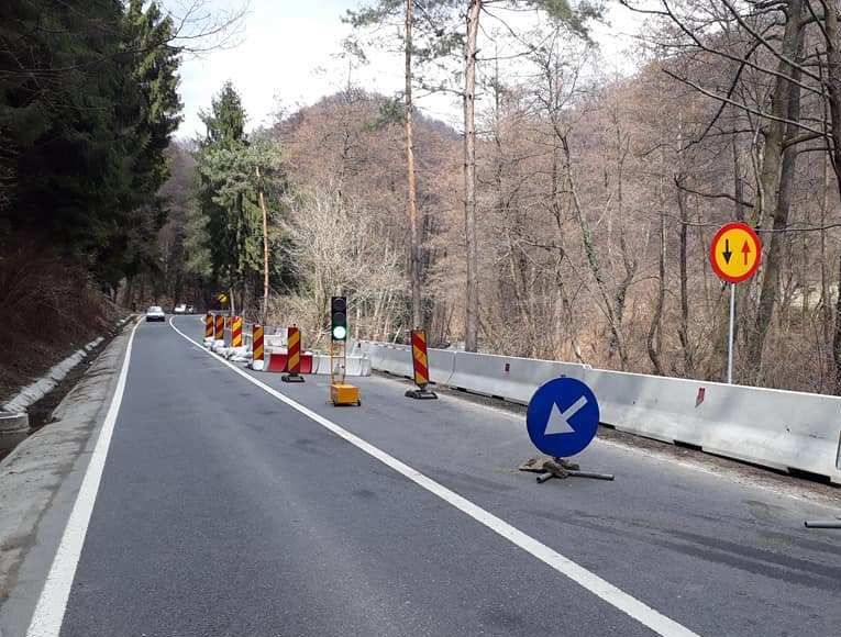 Circulatie reluata la intrarea in Olanesti, in urma reparatiilor