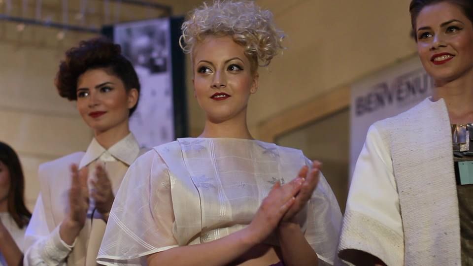 Stoenesti, Valcea, singurul loc din Romania in care se produce borangicul,celebrat pe 8 iulie