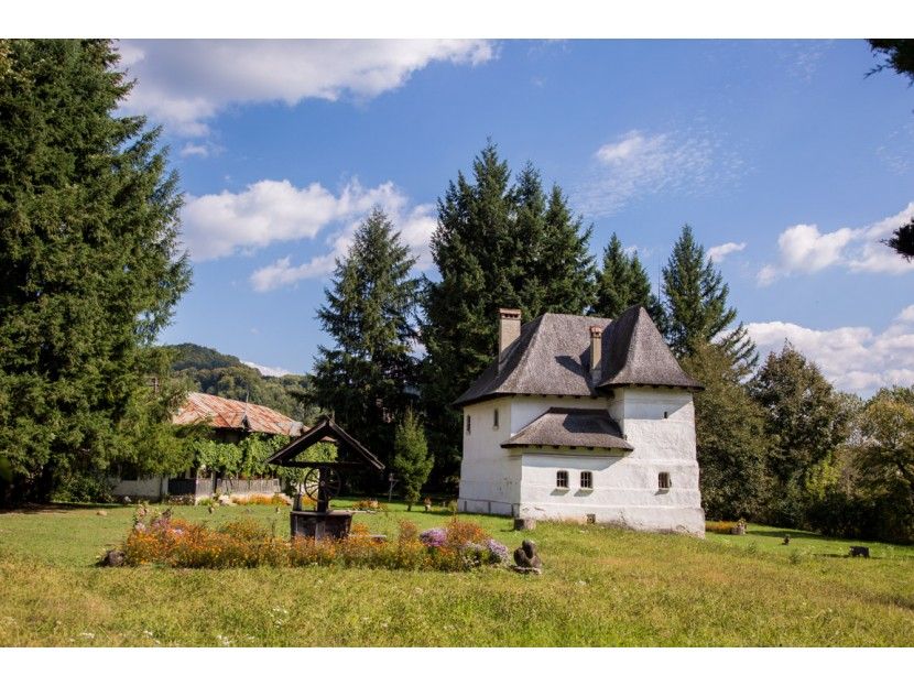 Lupte grele la Guvern şi în Parlament pentru Cula Greceanu