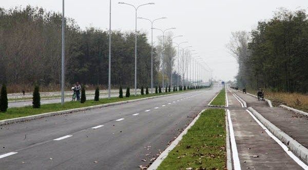 Firma care a întârziat finalizarea lucrărilor pe bulevardul Dem Rădulescu a fost amendată