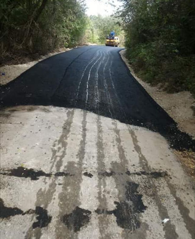 Continua modernizarea ultimilor 12 kilometri de drumuri, neasfaltate, in Dragoesti