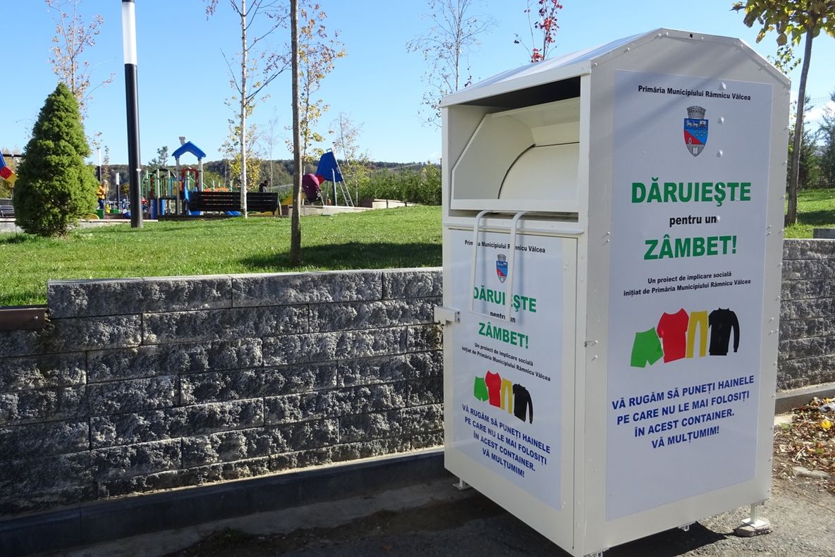 ”Dăruieşte pentru un zâmbet” - un proiect de implicare socială