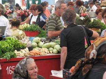 O angajată a Piețe Prest, agresată verbal