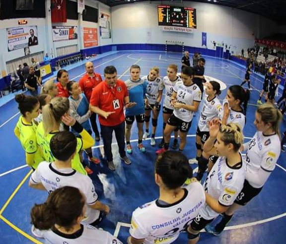 SCM Râmnicu Vâlcea câștigă derbyul de la Brașov