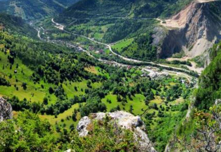 Drumul monahilor și al pelerinilor către “Athosul Românesc” va fi refăcut în totalitate