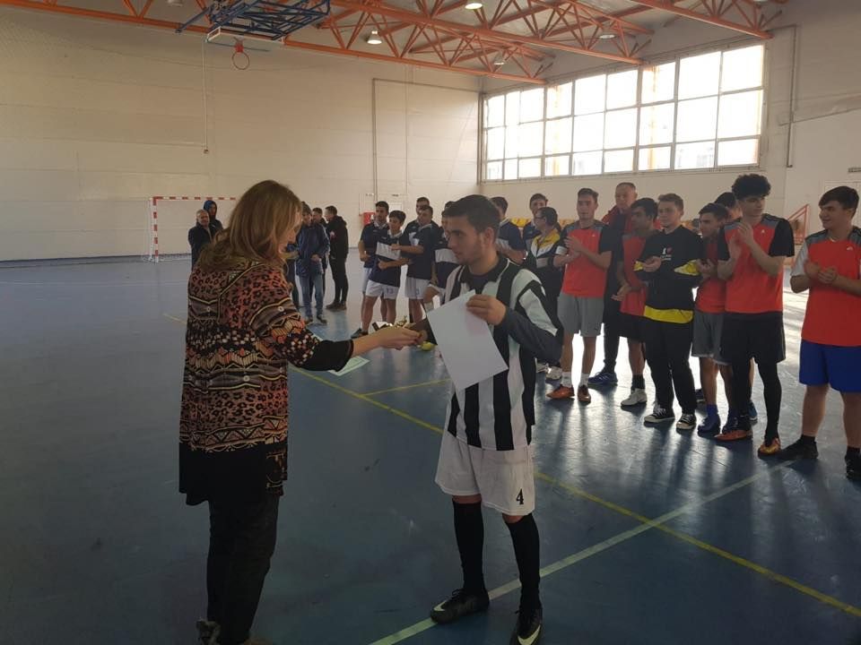 Fotbalul de la "Lahovari" merge la faza zonală !