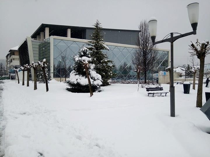 ”Tanța și Costel”,  o comedie spumoasă pe scena Teatrului Anton Pann !