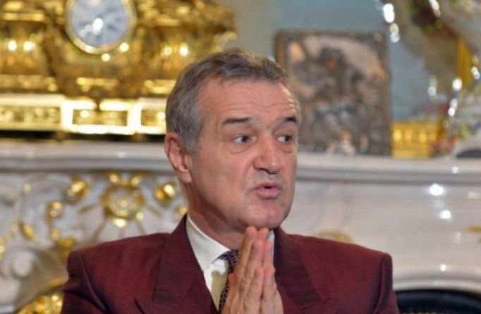 George Becali a ales să petreacă ziua de Bobotează la o mănăstire vâlceană