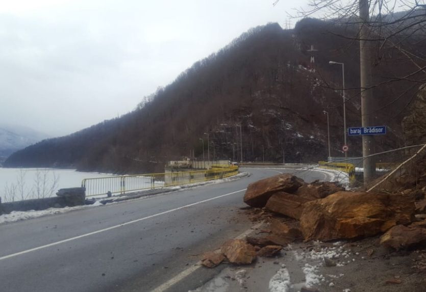 Circulatie restricționată la Brădișor