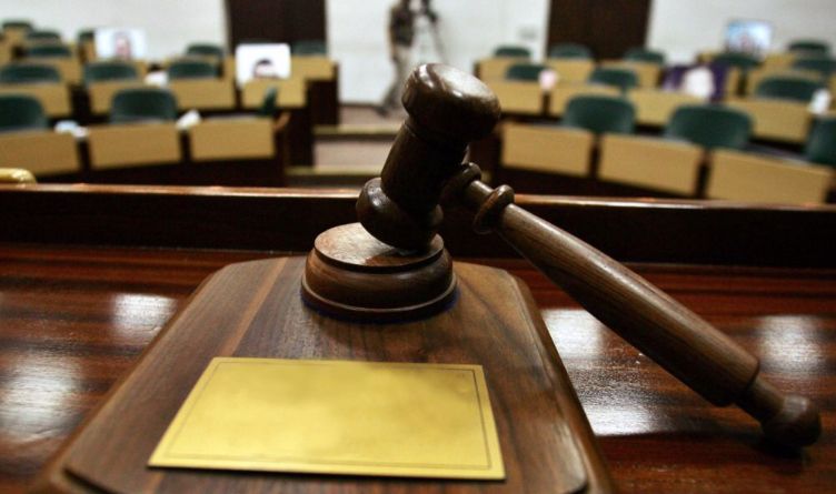 Procurorii vâlceni vor suspenda activitatea cu publicul până la începutul lunii Martie, începând de mâine