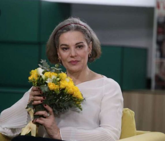 Maia Morgenstern revine pe scena Teatrului Ariel din Râmnicu Vâlcea