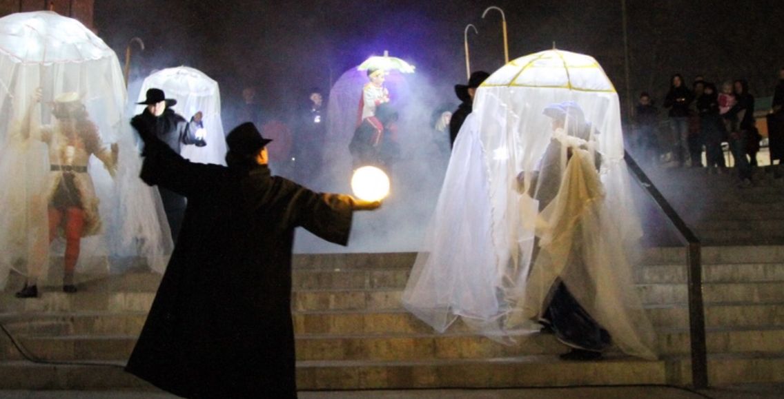 Ora Pământului, în centrul Râmnicului