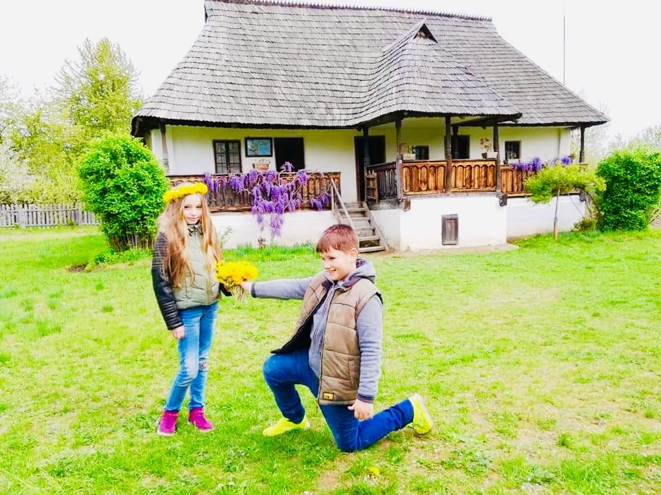 Sute de copii din România au ales muzeul vâlcean