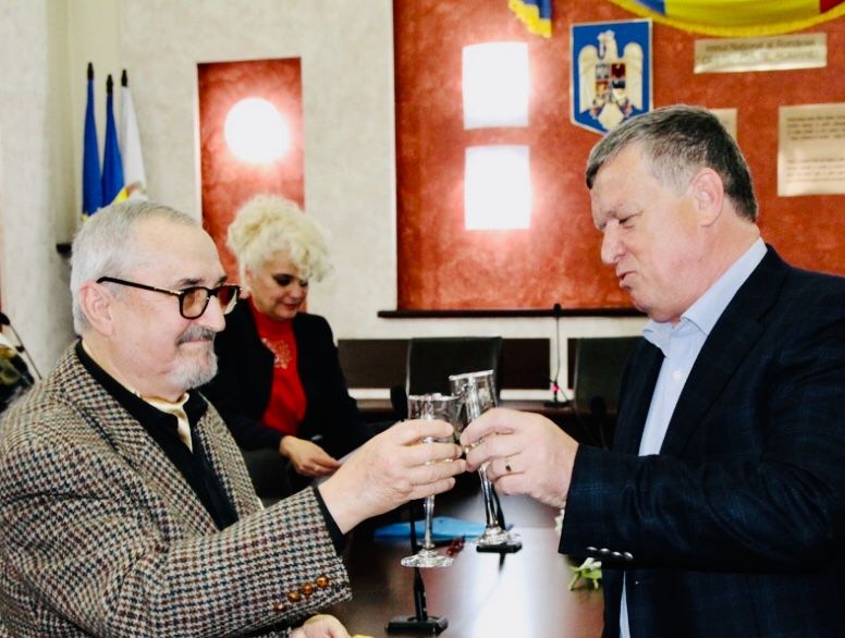 Un "cuplu de aur" al Râmnicului premiat chiar la evenimentul al cărui promotor este Sorin Zamfirescu
