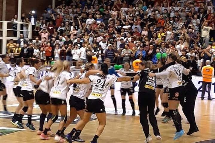 SCM Râmnicu Vâlcea, noua campioană a României