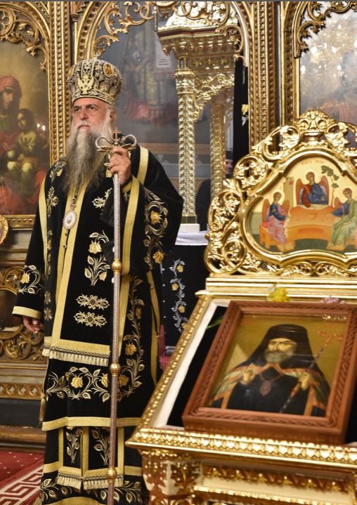 ÎPS Varsanufie și ÎP Irineu, Arhiepiscopul Craiovei și Mitropolitul Olteniei, la sărbătorirea Ocrotitorului Arhiepiscopiei Râmnicului