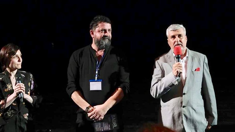 Un vâlcean în boardul festivalului internațional de teatru “Babel Fast”