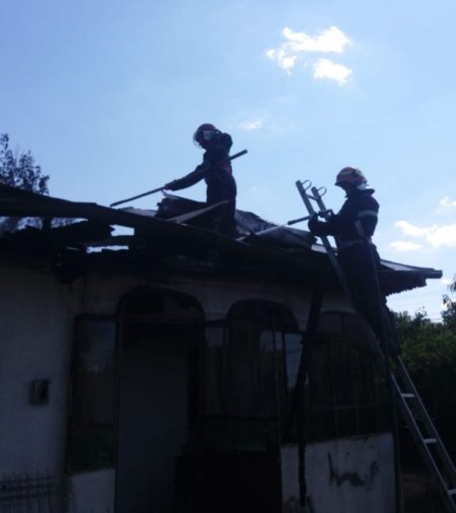 Incendiu în Amărăști