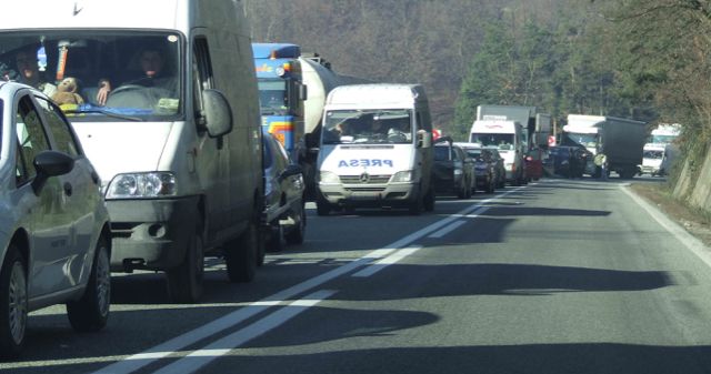 Trafic îngreunat pe DN 7