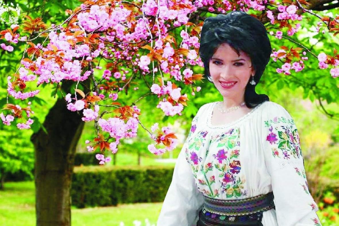 Elena Ghițulete va concerta pe scena Muzeului Satului din Bujoreni, Vâlcea