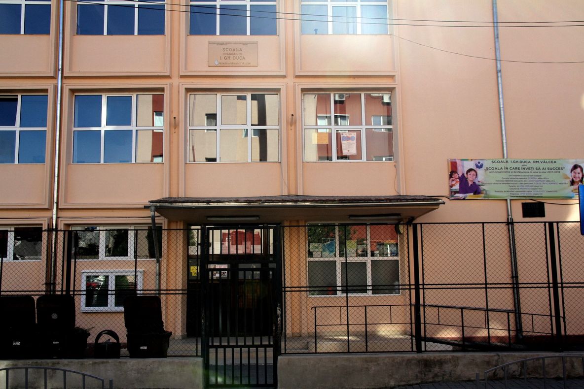 Încep lucrările de reabilitare termică a Şcolii Gimnaziale ”I. G. Duca”