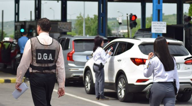 Percheziții în Bucureşti şi 3 judeţe, la angajaţi RAR