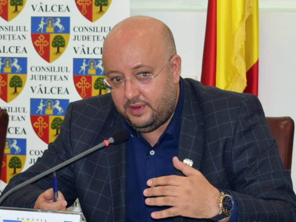 Protestele anunțate în Râmnic de sindicaliștii vâlceni de pe platforma chimică au fost suspendate astăzi