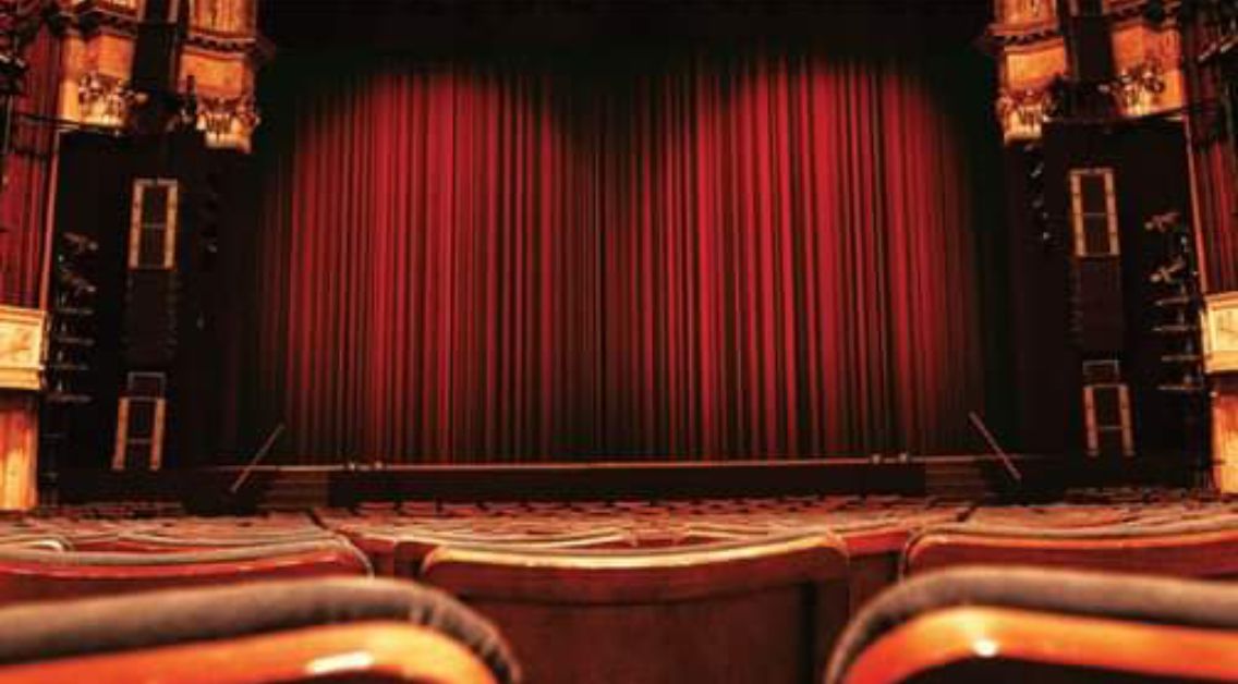 O comedie contemporană va deschide mâine noua stagiune de teatru în Drăgășani