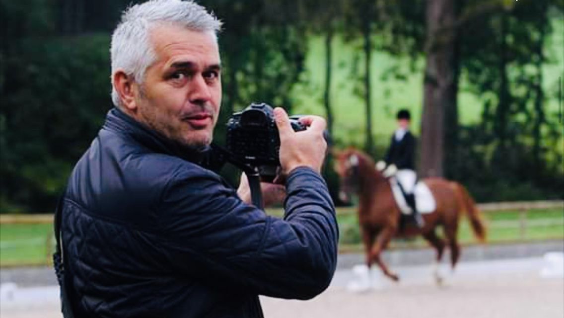 Tenisul, politica și lumea, surprinse prin obiectivul vâlceanului Marius Constantinescu