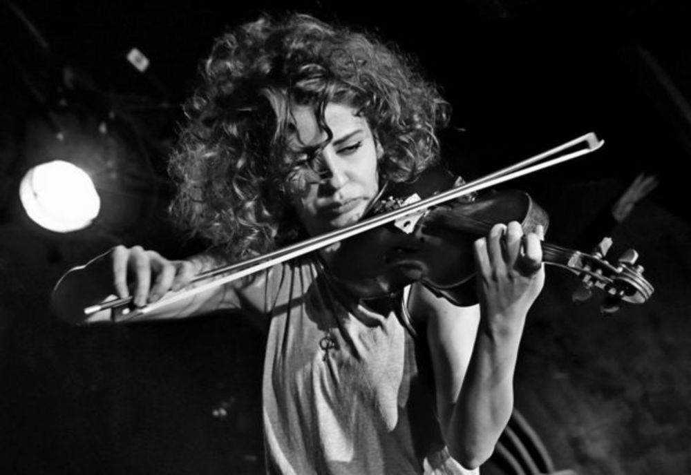 Povestea unei violoniste, pe 1 decembrie, la Teatrul Anton Pann !