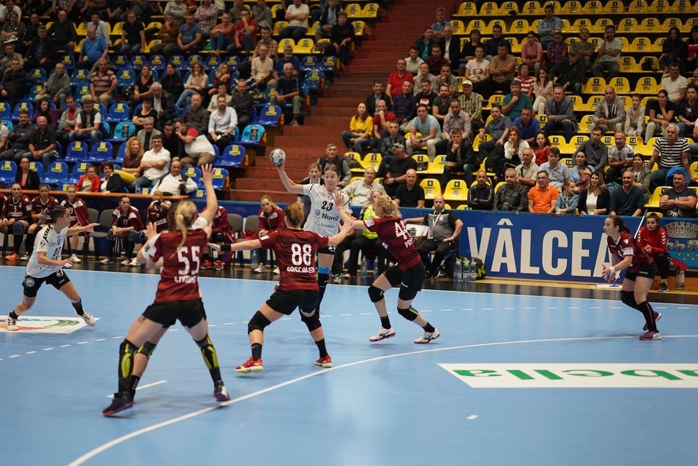 SCM Rm. Vâlcea joacă la Bistrița