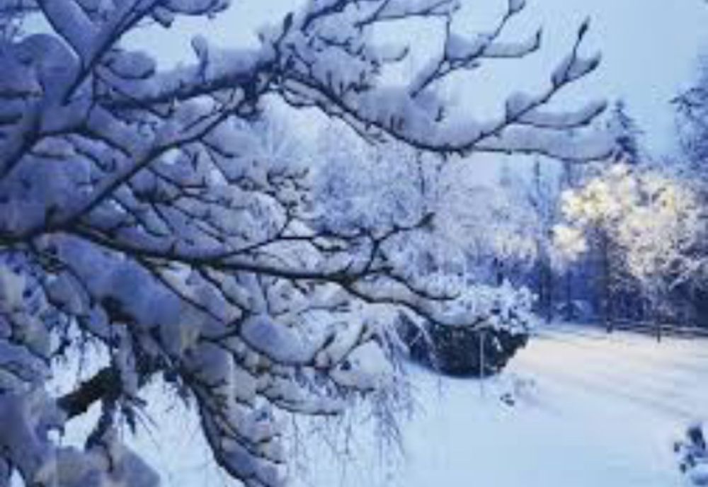 Zăpadă și temperaturi scăzute în România, în zilele următoare