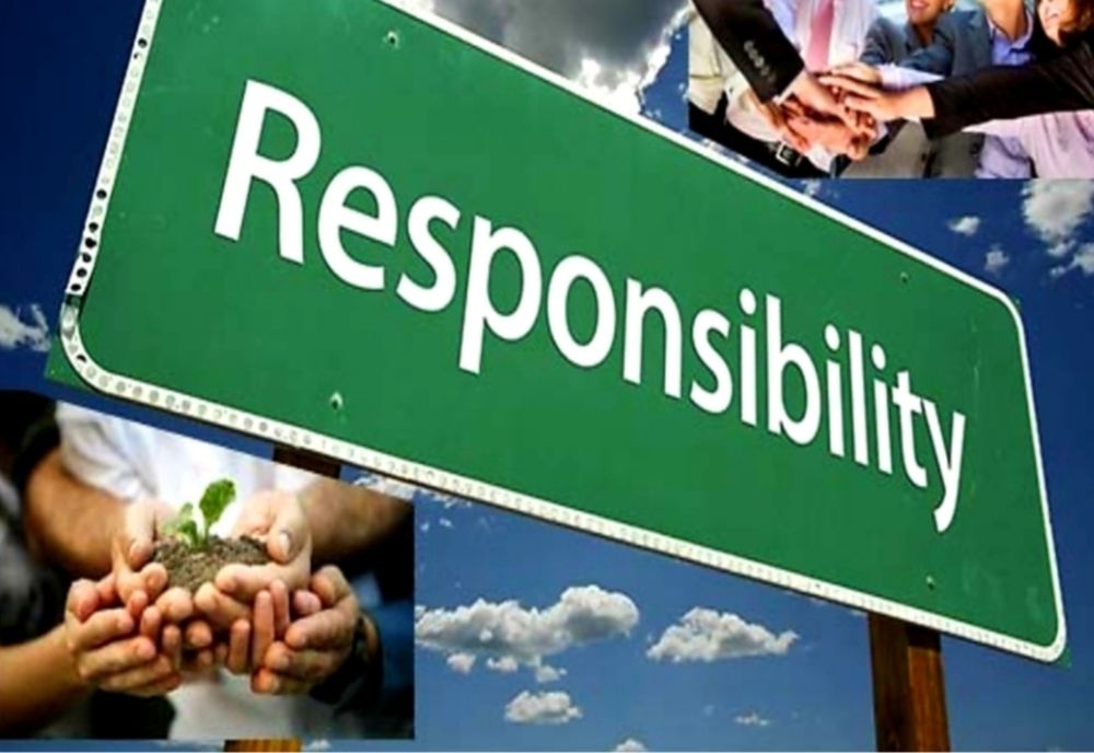 Apel către râmniceni! Atenție unde se aruncă mănușile de protecție!