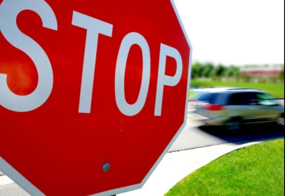 Restricții de de circulație astăzi, până la ora 16 00, pe DN7 Pitești- Râmnicu Vâlcea