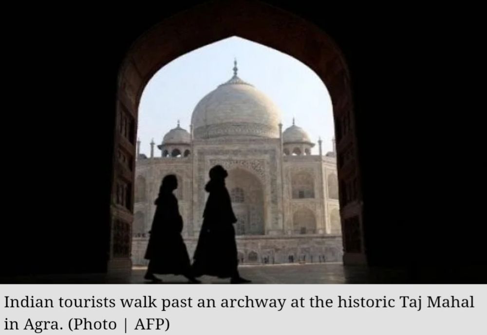 Taj Mahal afectat de ploile puternice