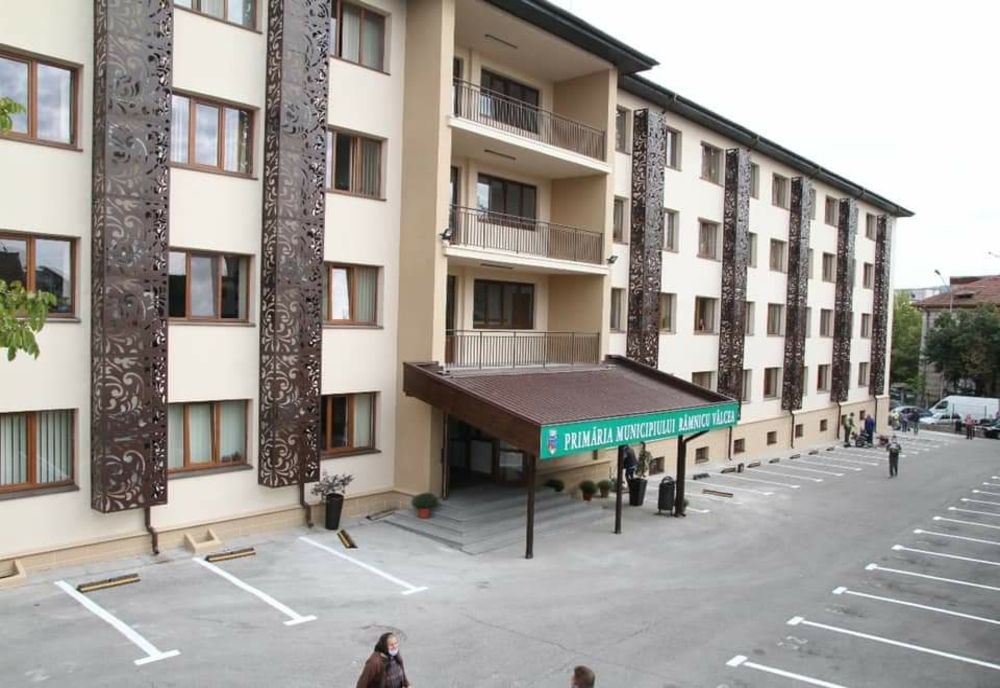 Un nou sediu al primăriei din Râmnicu Vâlcea
