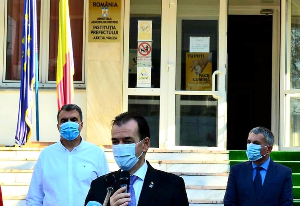 Ludovic Orban: Să spui că nu faci achiziţii că îţi e teamă că nu îţi decontează, e o falsă scuză. Autoritățile locale pot achiziționa tabletele necesare. Banii există şi vom deconta