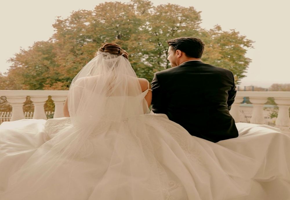 Nunțile și botezurile, interzise în România