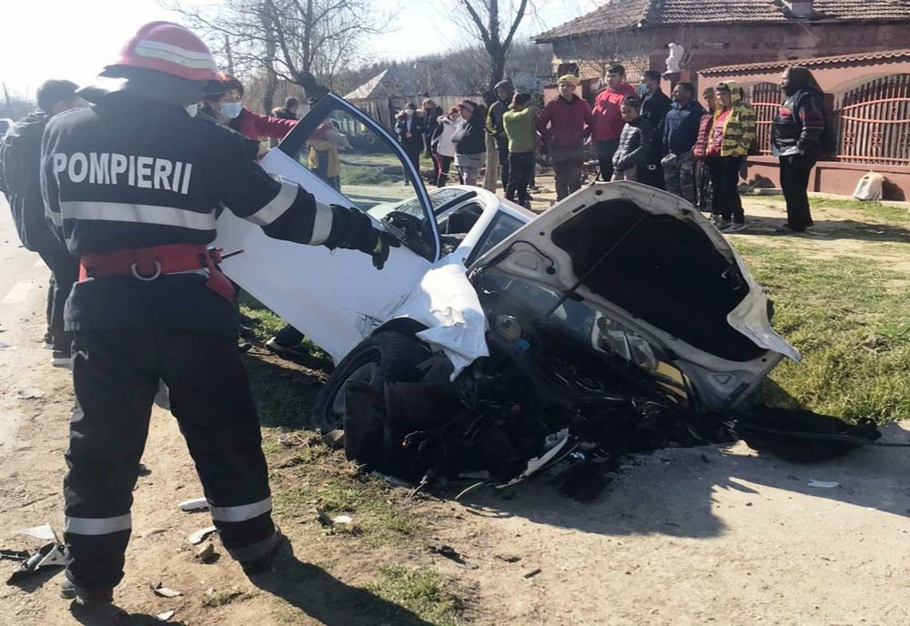 Accident pe un drum naţional din Vâlcea: Trafic blocat