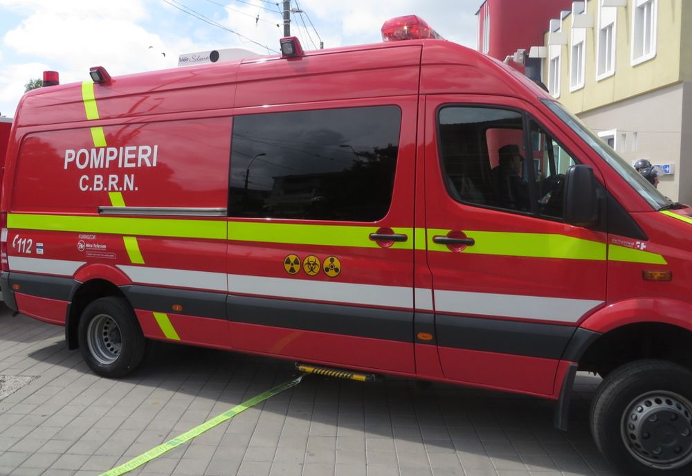 Doi morţi într-o explozie, la o fabrică din Râmnicu Vâlcea