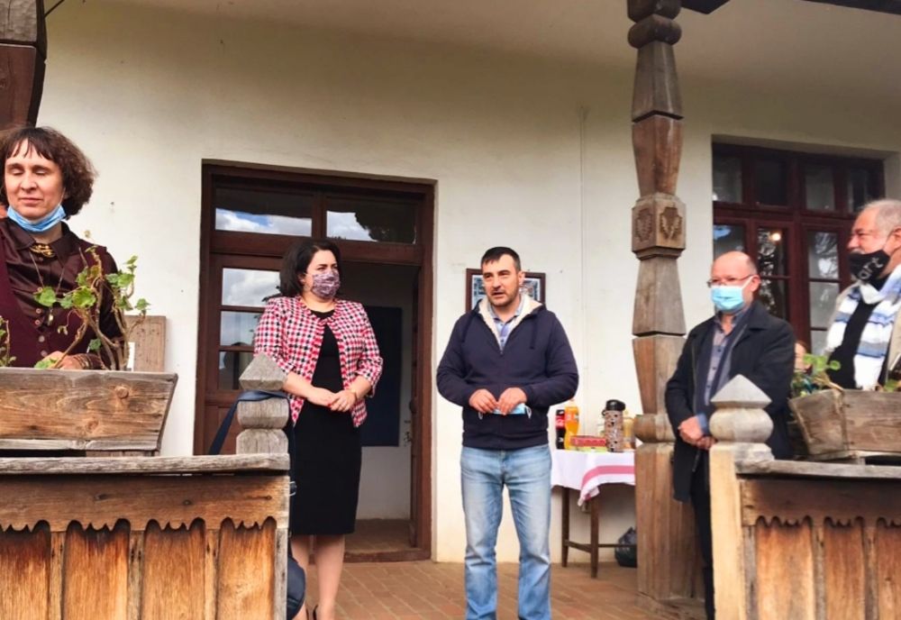 Claudiu Tulugea, gazda pentru iconarii vâlceni