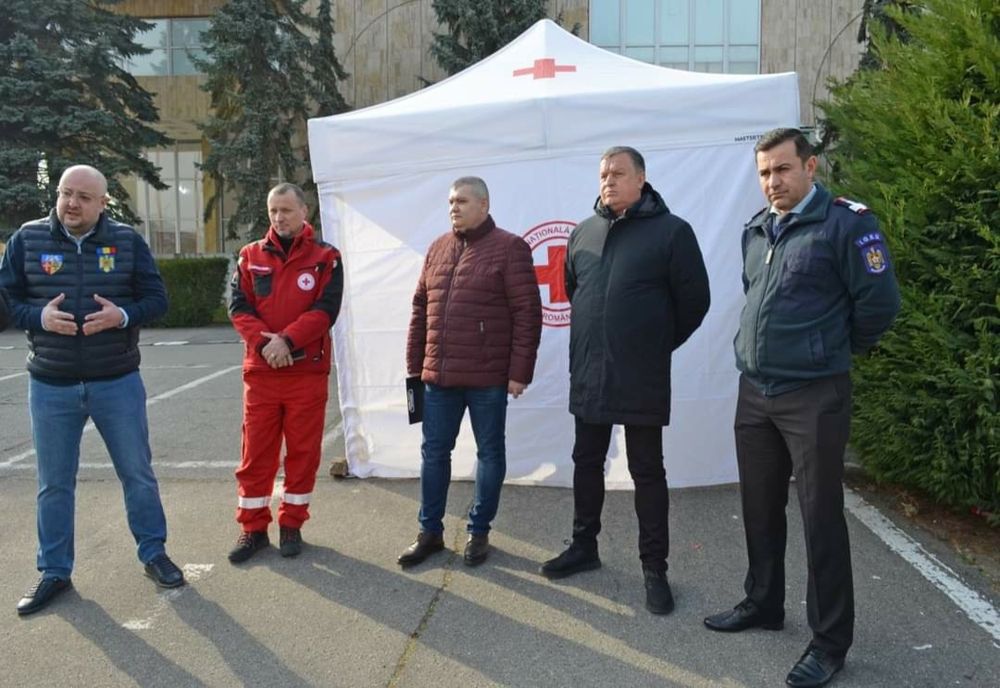 Oficialii vâlceni uniți prin inițiativa guvernamentală pentru Ucraina