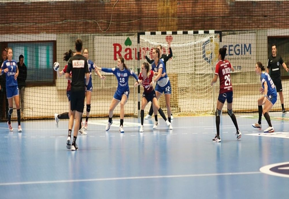 Victorie categorică a handbalistelor de la SCM Rm. Vâlcea în fața Dunării Brăila