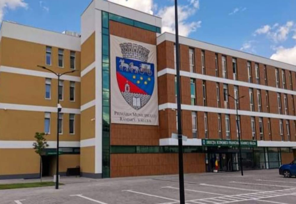 Râmnicenii mai au la dispoziție aproximativ două săptămâni până la expirarea bonificației de 10%, pentru plata impozitelor locale