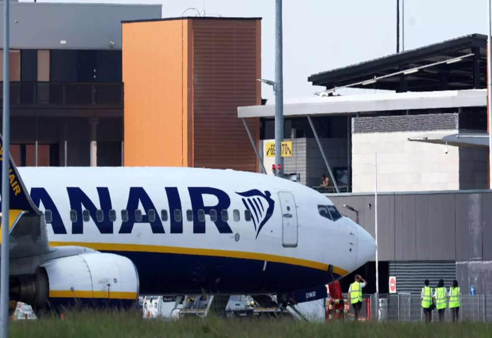 ALERTĂ DE BOMBP PE AEROPORTUL CHARLEROI-BRUXELLES