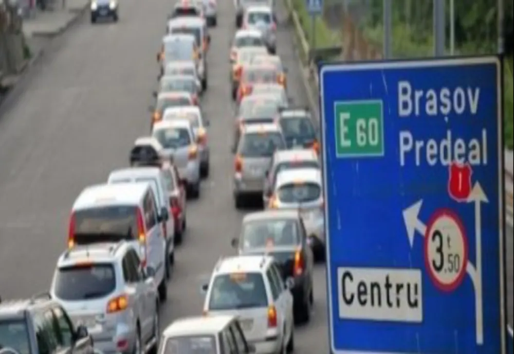 Trafic aglomerat astăzi pe DN1 București - Brașov