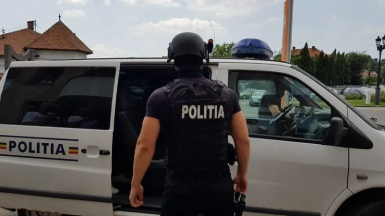 perchezitii-768x432