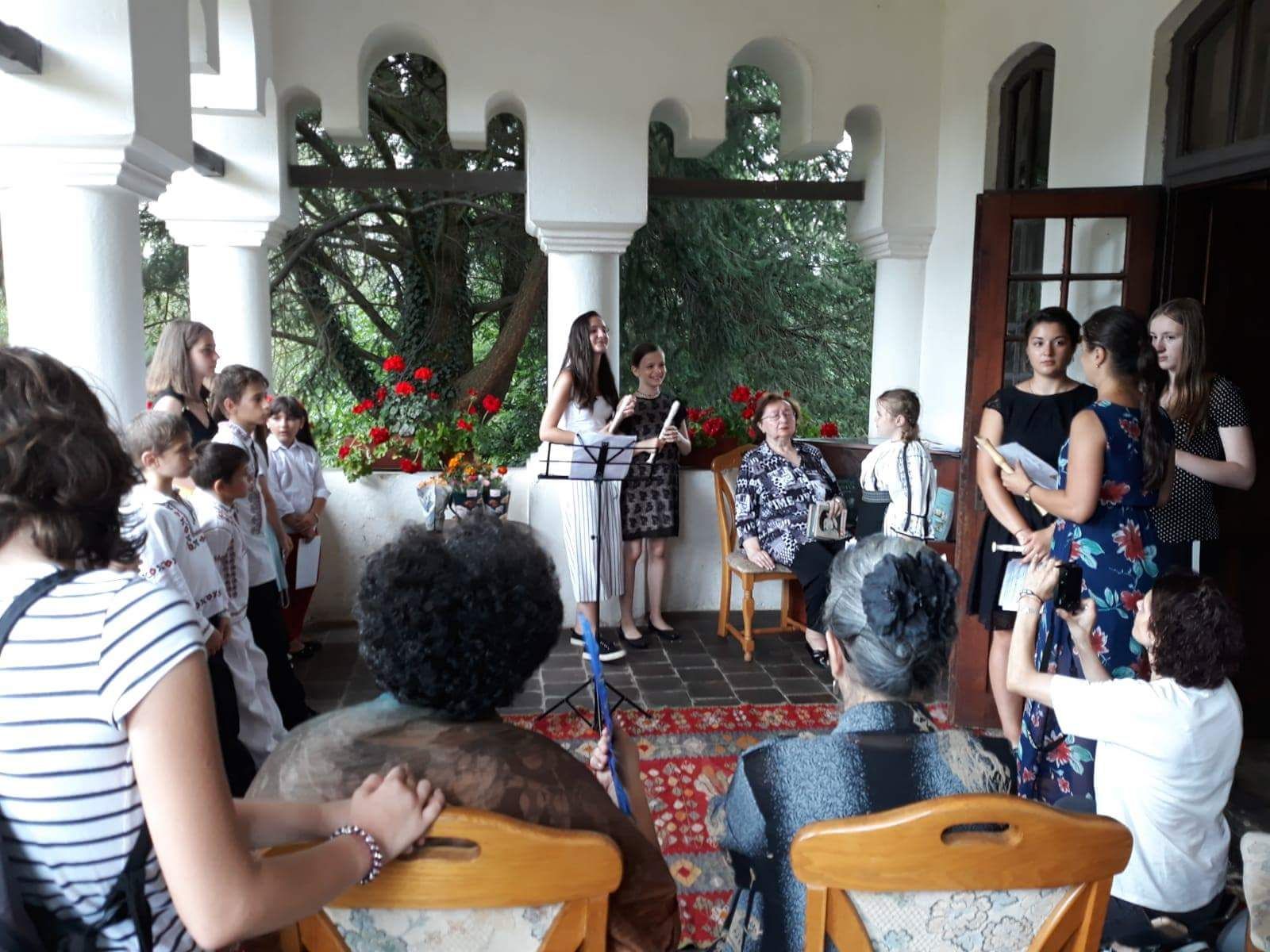 6D7BD1BE-1BBE-4E56-8478-FB401E9AF1A9