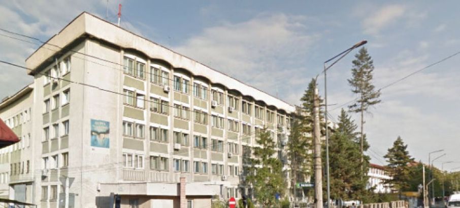 E6997C92-EFF2-4B22-95A8-070531BDFA70