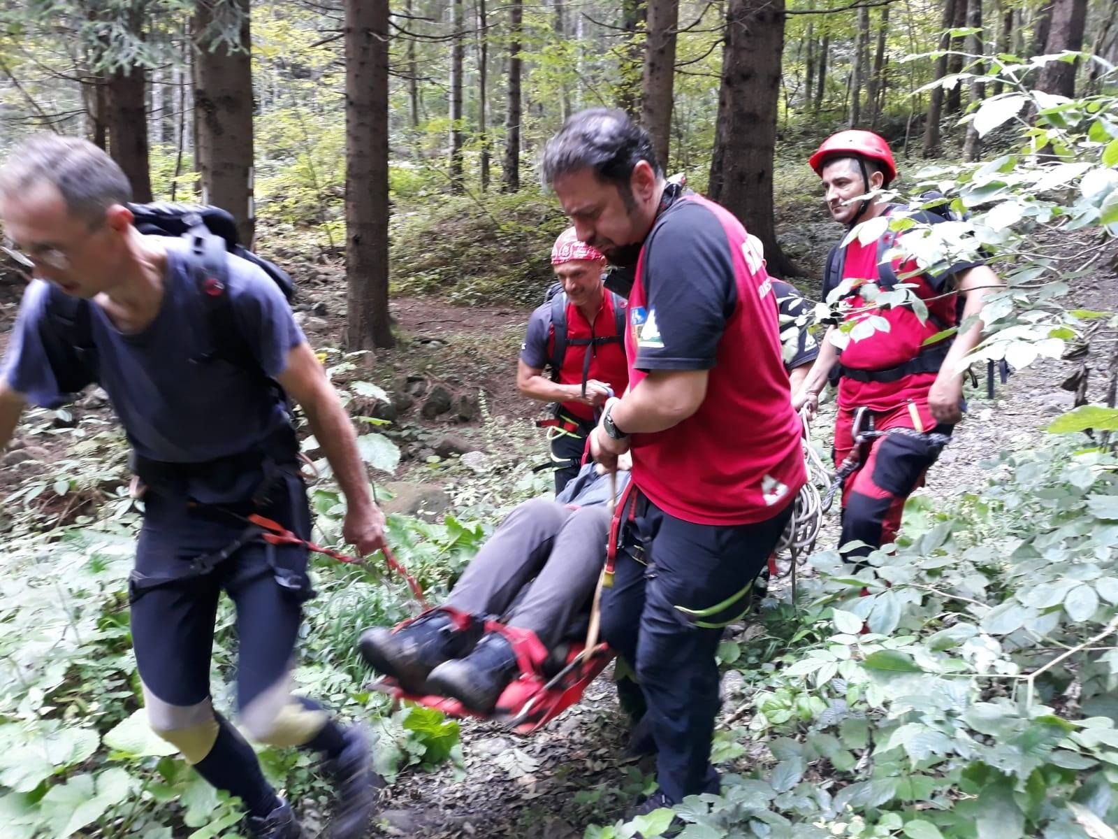 40142246_2101550390095121_1212403631970582528_o